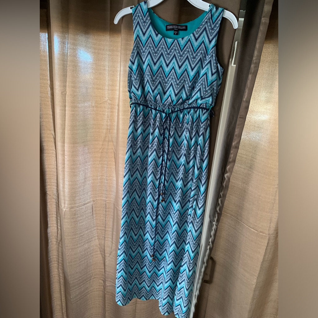 Turquoise,White Sleeveless Maxi Dress Size 10